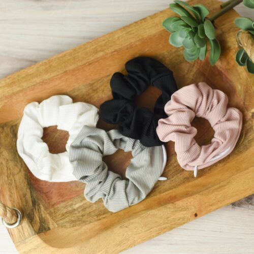 Ribbed Cotton Hidden Zipper Velvet Scrunch.