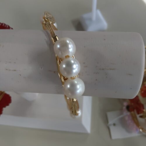 'All them Pearls' Bangle