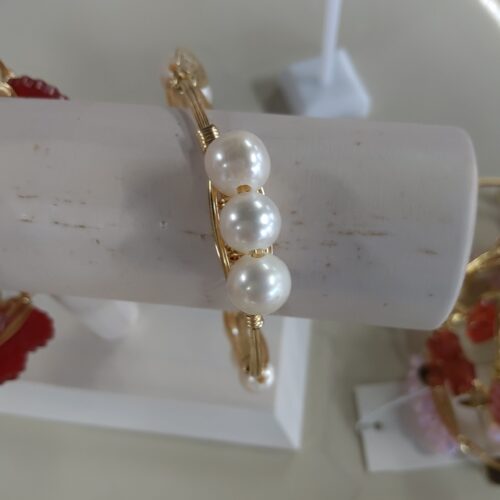 'All them Pearls' Bangle-Large
